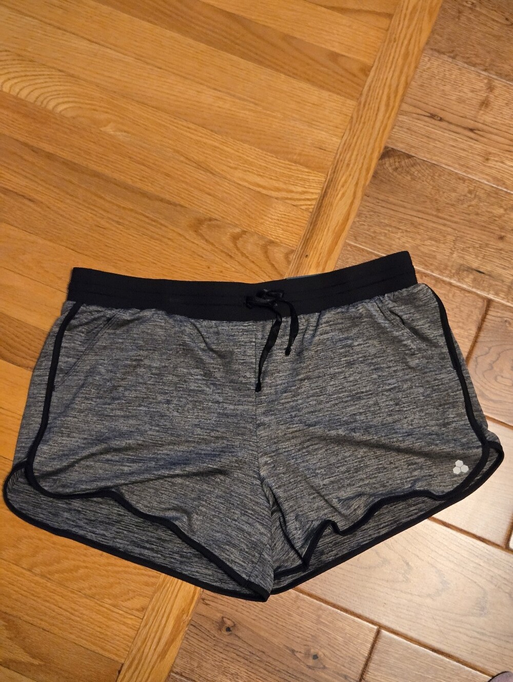Tek Gear Size XL Mid Rise Grey Shorts